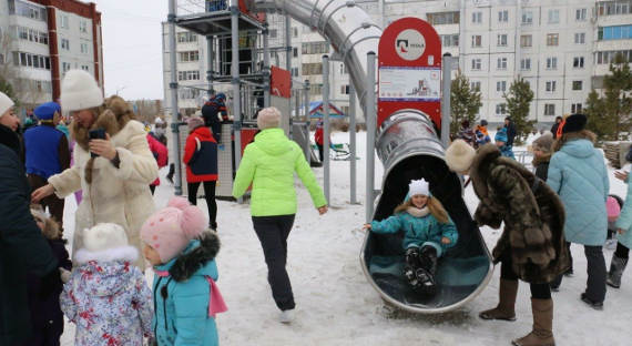 РУСАЛ установит шесть детских игровых площадок во дворах Саяногорска
