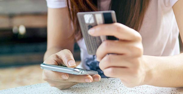 Абаканка попалась на уловку мошенников "на крипте"