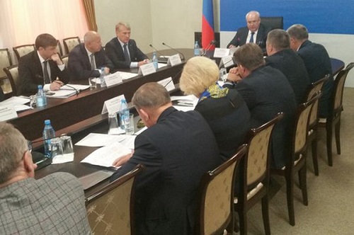 «Единая Россия» в Хакасии занялась обновлением собственных кадров