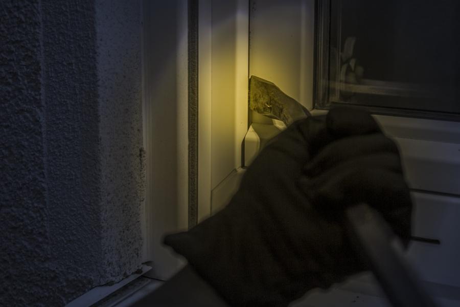 Бессонница толкнула черногорских подростков на противозаконные ночные приключения