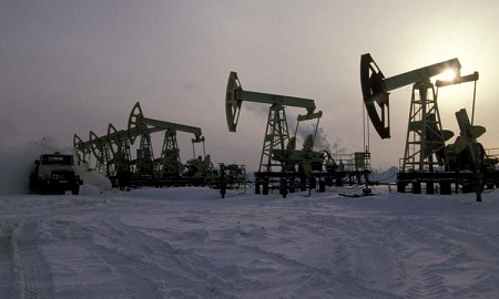 Доход России от экспорта нефти сократился на 42%, газа - на 23%