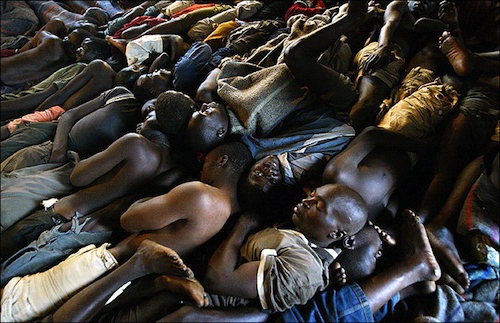 Более 160 заключенных в Камеруне подожгли тюрьму и сбежали