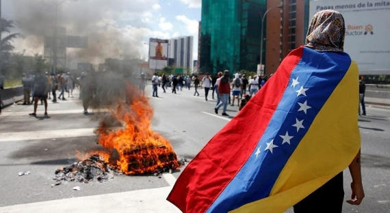 Гуайдо сообщил о переговорах с венесуэльскими военными