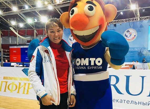 Саяна Сагатаева из Хакасии завоевала серебро чемпионата РФ по боксу