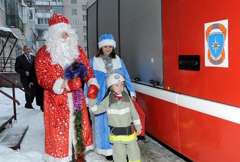 Дед Мороз - пожарный: по Абакану прокатится необычный троллейбус