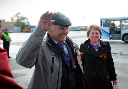 Ветеран из Хакасии вылетел в Москву на Парад Победы