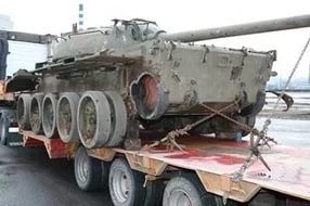 Начальник псковского полигона ВДВ отправился в колонию за сдачу 21 танка в металлолом