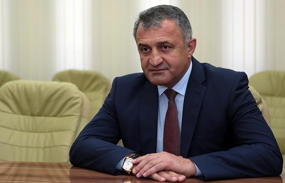Южная Осетия заявила, что ждет признания от Грузии