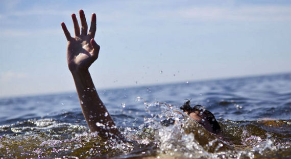 В Хакасии спасатели и полицейские разыскивают пропавших рыбаков