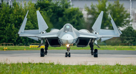 Су-57 «обрастет» новой электромеханикой