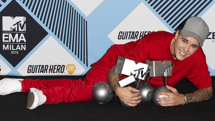 MTV признало Бибера "лучшим певцом"