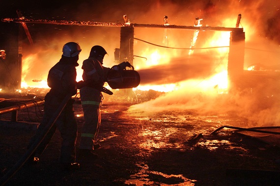 «Жаркие» выходные: за 2 дня в Хакасии потушили 9 пожаров
