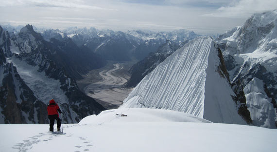 В Пакистане спасли застрявшего русского альпиниста