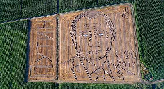 Итальянский фермер нарисовал Путина трактором (ВИДЕО)