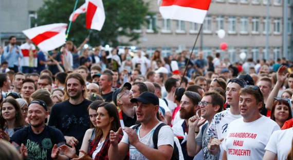 Соцсети: Белорусская оппозиция начала формировать боевые отряды