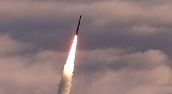 В Северной Корее состоялись испытательные пуски двух баллистических ракет