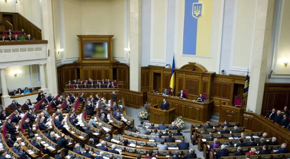 Украинская Рада обиделась на Шольца