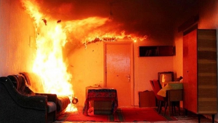 В Хакасии за сутки произошло 11 пожаров, один человек погиб