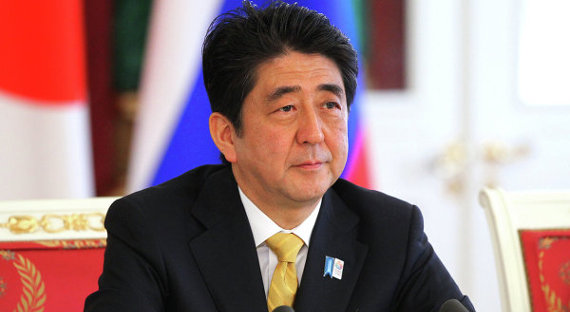 Абэ выразил сожаление из-за российских баз на Южных Курилах