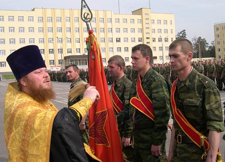 В Российской армии появится специальная форма для священников
