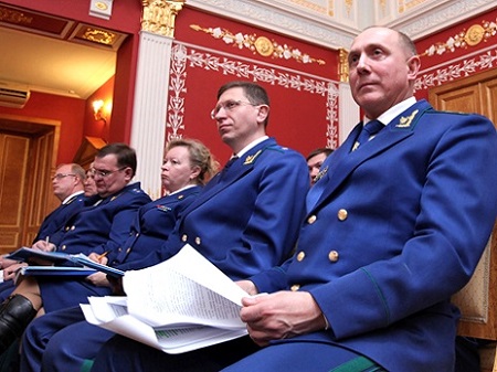 Прокуроры Сибири отчитались о нарушениях законов в регионах. Хакасия «отличилась» градусами