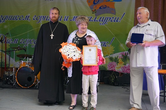 Металлурги Сорска отметили профессиональный праздник