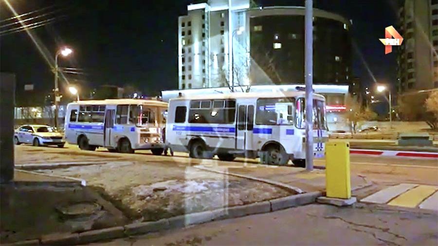 В Москве водители грузовых такси устроили драку со стрельбой