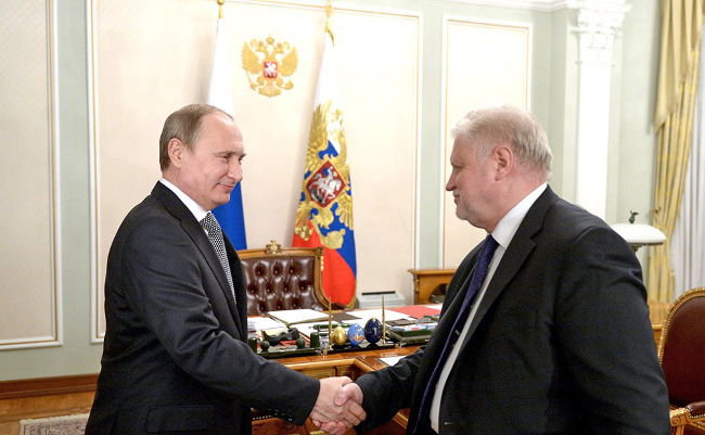 Президент России провел встречу с Сергеем Мироновым