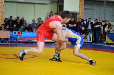 Борец из Хакасии вернулся со всероссийских игр с бронзовой медалью