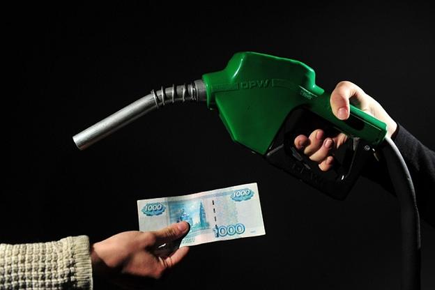 Эксперты не поддержали СП РФ в вопросе скачка цен на бензин