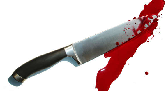 В Новосибирске водитель маршрутки напал с ножом на пассажира
