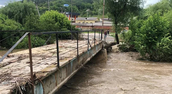 В Симферопольском районе ввели режим ЧС из-за ливней