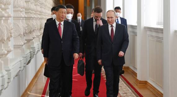 Эксперты: Визит Путина в Китай обеспокоил США