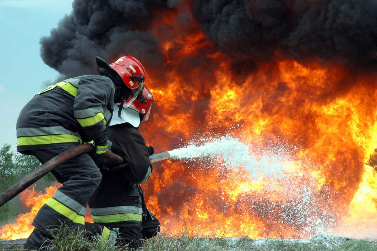 За сутки в Хакасии затушили два крупных пожара