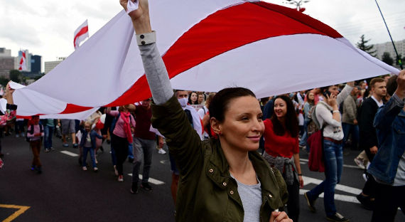 Белорусские оппозиционеры попросили у ЕС 4 млрд долларов на демократию