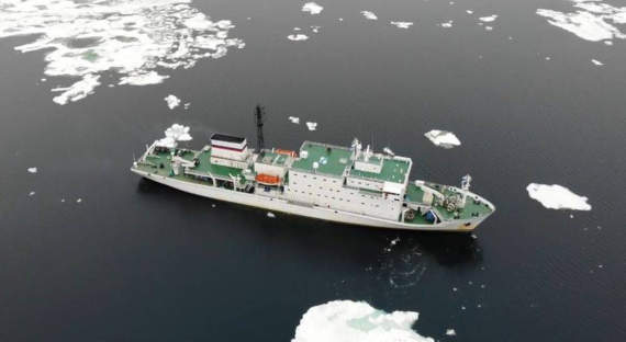 Власти Дании задержали российское научно-исследовательское судно