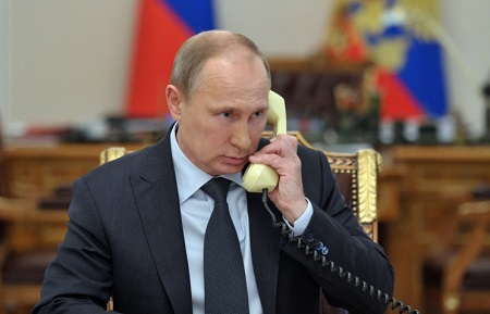 Путин в “нормандском формате” обвинил Киев в бездействии