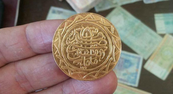 У террористов в Идлибе изъяты 22 тонны золота и 3 миллиарда долларов