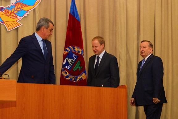 Меняйло поздравил главу Алтайского края со вступлением в должность
