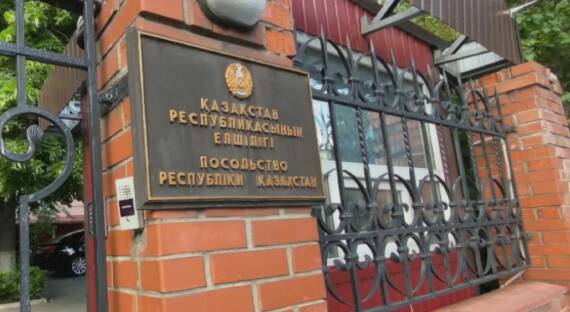 Казахстан рекомендовал своим гражданам покинуть Одесскую и Харьковскую области