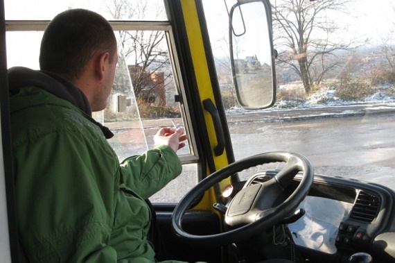 В Красноярске задержали водителя автобуса, лишенного прав за пьянку