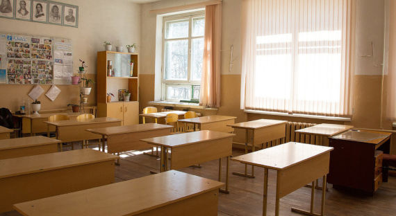 Минпросвет: учебный год в России может быть продлен
