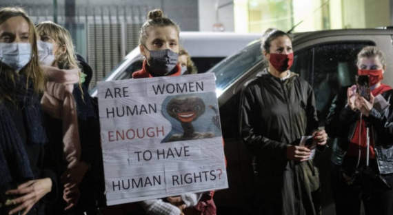 В Польше отложили вопрос об абортах