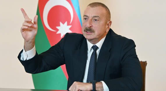 Азербайджан намерен приобрести у России оружие