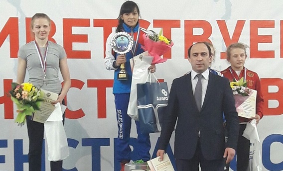 Спортсменка из Хакасии стала победителем первенства РФ по борьбе
