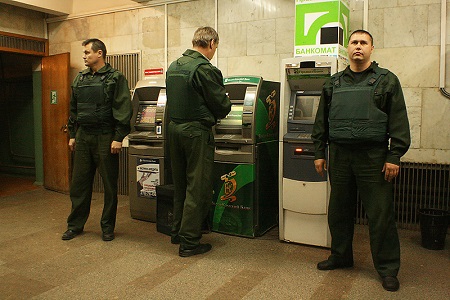 Российские банки сократили расходы на охрану – выросло число ограблений