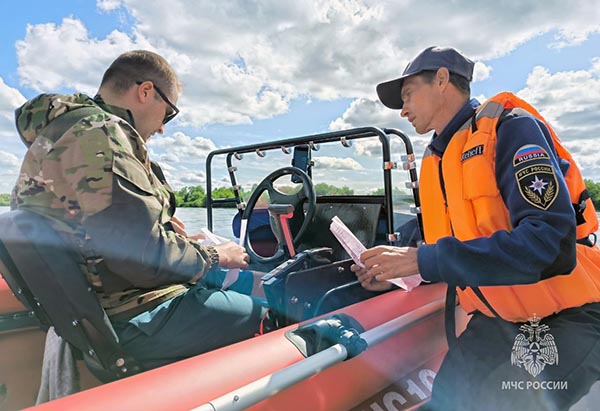 Более 20 судоводителей привлекли к ответственности с начала сезона