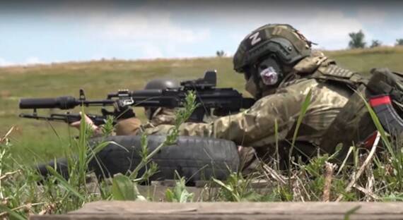 МО РФ: Российские войска продолжают наступать на ряде направлений