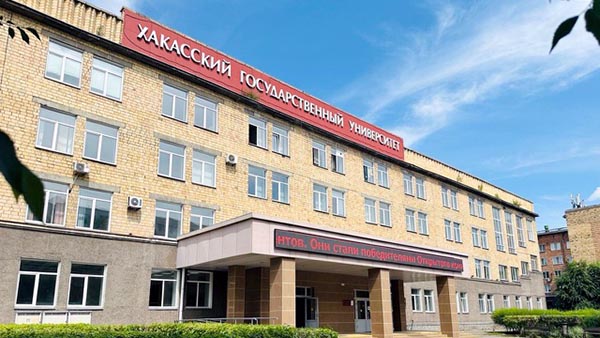 В Хакасии пятьдесят студентов перешли с платного обучения на бюджетное