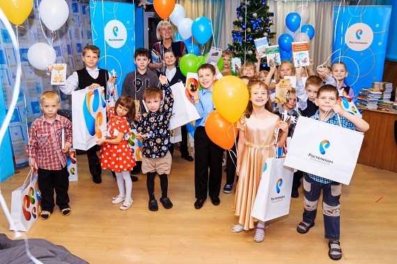 «Ростелеком» исполнил новогодние желания детей из Красноярского края и Хакасии